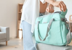 What to Pack for Your Hospital Bag for Plastic Surgery