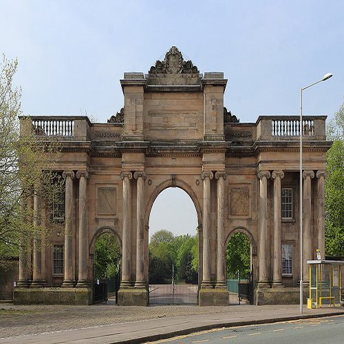 Forth Perch Rock Image by Tom Pennington