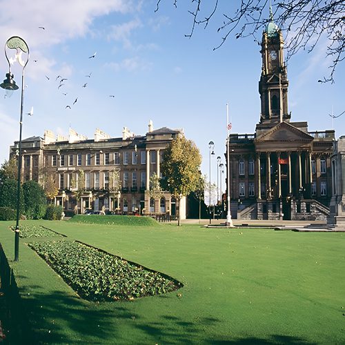 Hamilton Square, Birkenhead - Stephen McKay CC BY-SA 2.0